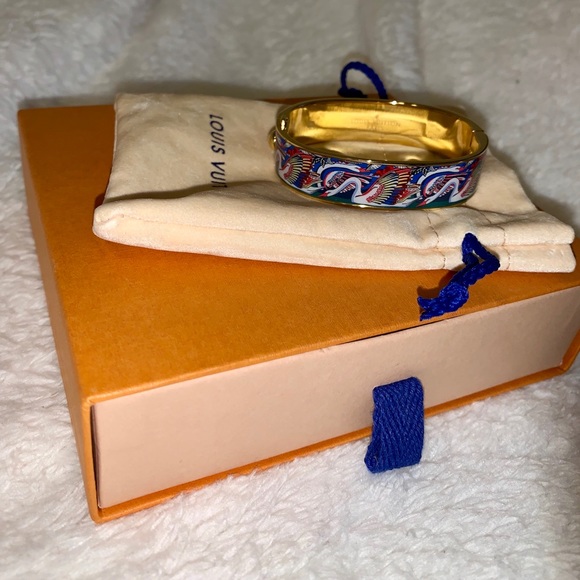 Authentic Louis Vuitton Bracelet - Picture 1 of 2